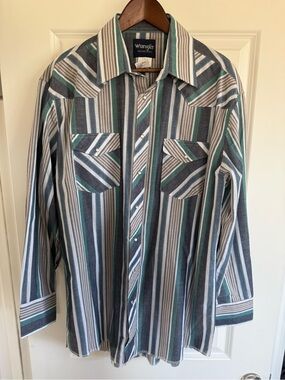 Wrangler Striped Button-Down Shirt in Teal, Gray & White
